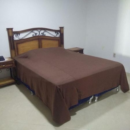 Hotel Boggiani 亚松森 外观 照片